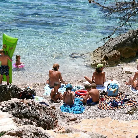 Ivan Dolac 8711a * Jelsa (Hvar)